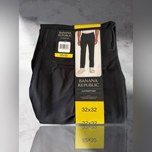 Banana Republic Men's Black Flat Front Pants size 32x32